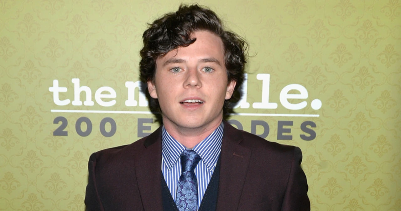 Charlie McDermott